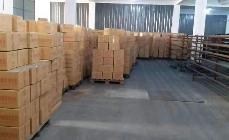 特種<a href=http://www.19jaa.com/fwzhxt/ target=_blank class=infotextkey>蜂窩活性炭</a>包裝